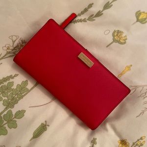 ♠️ Coral KateSpade wallet ♠️